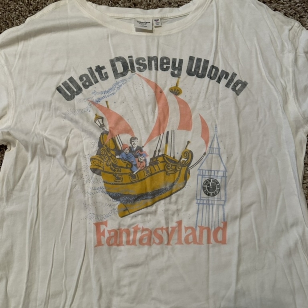Disney Junk Food Clothing White Fantasyland Tee Peter Pan - Picture 2 of 5